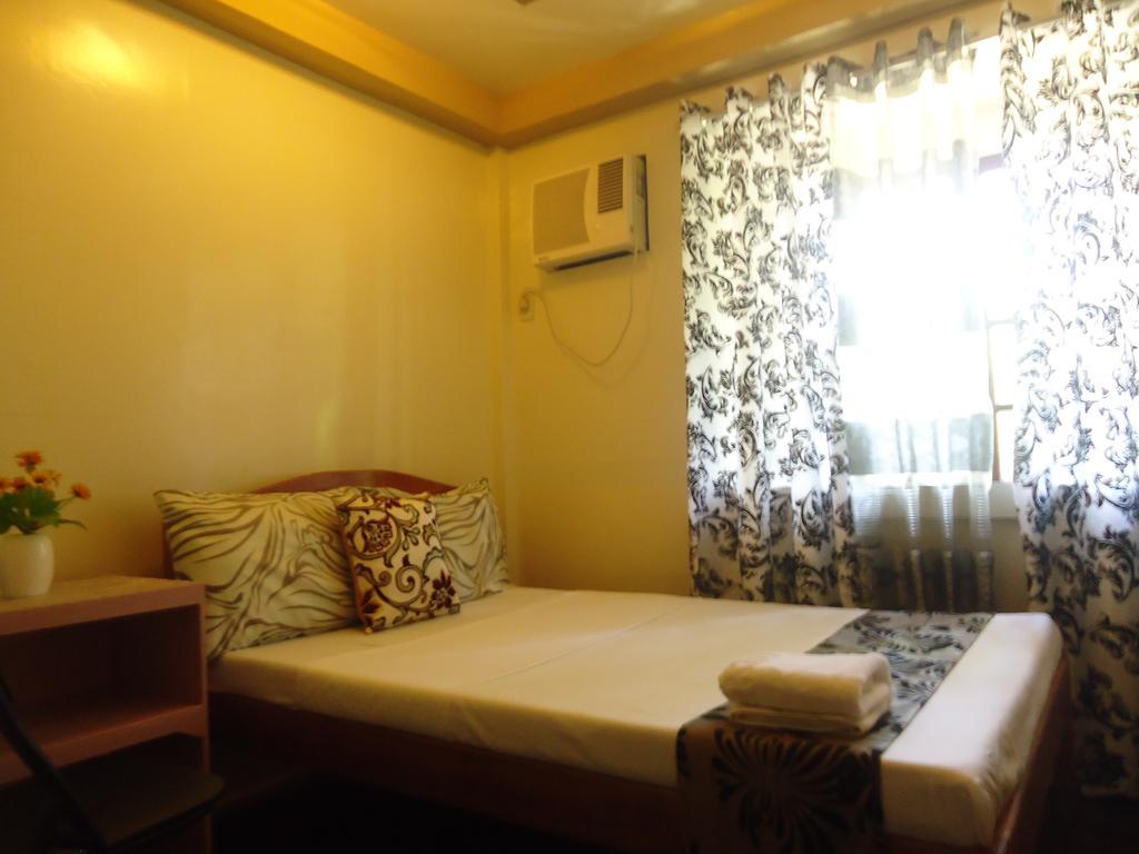 Villa Travelista Travel Lodge Puerto Princesa Chambre photo